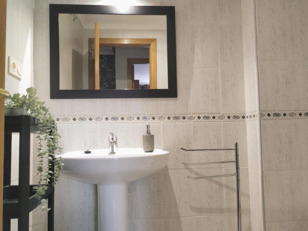 Apartamento En Oviedo,Wifi Экстерьер фото