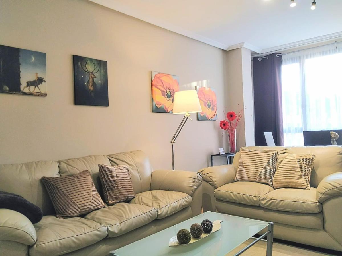 Apartamento En Oviedo,Wifi Экстерьер фото